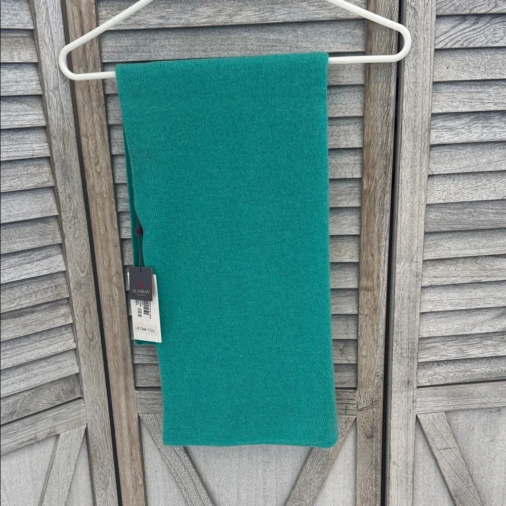 236. Alaskan Cashmere Dress top Scarf Emerald Teal Knit NWT